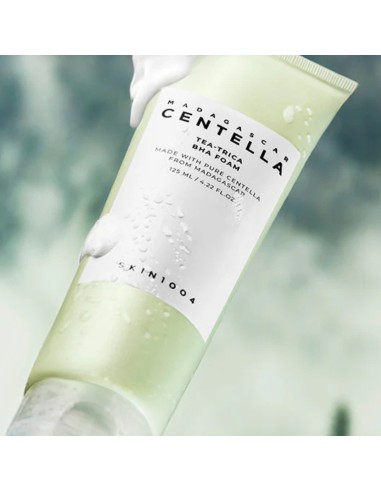Skin1004 Madagascar Centella Tea Trica BHA Foam 125ml