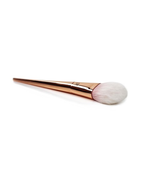 Real Techniques Bold Metals Collection 300 Tapered Blush Real Techniques Bold Metals Collection 300 Tapered Blush